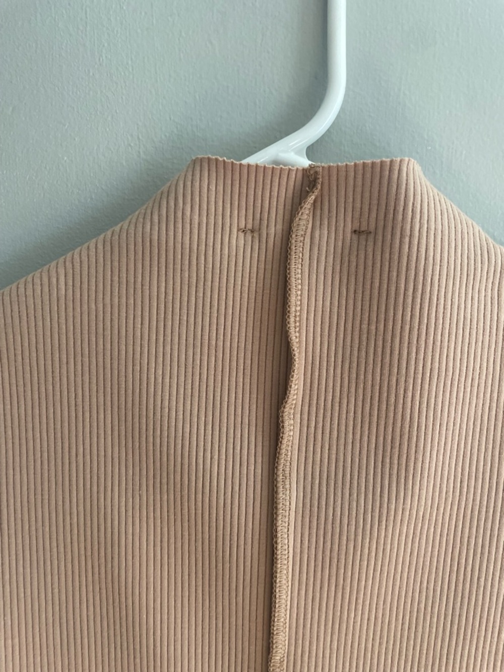 Lulu's Ribbed‎ Mock Neck Tank - Beige Size Small - Picture 8 of 9